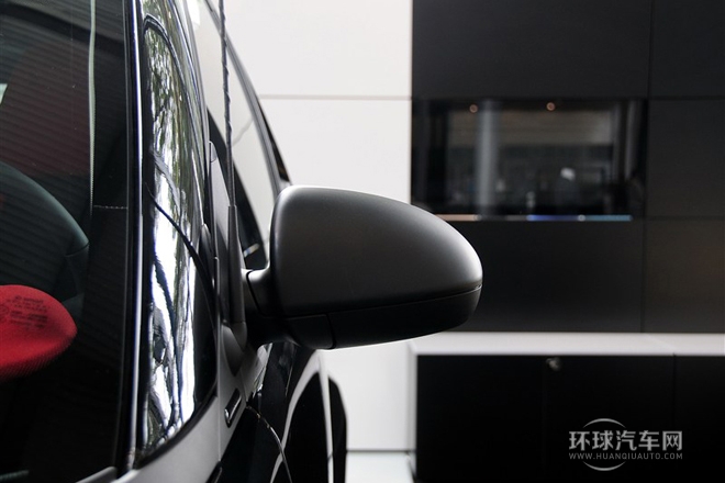 2012款 1.0 MHD 敞篷激情版