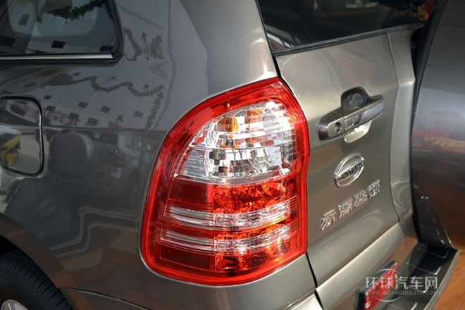 2012款 1.6L 手動5門豪華型