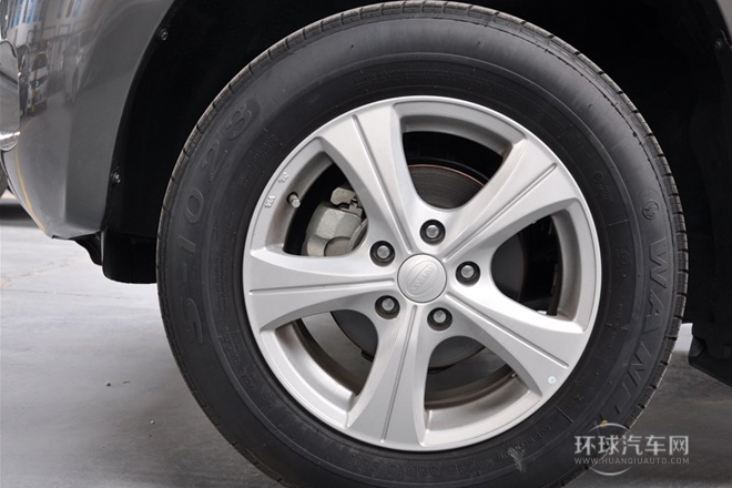 2013款 1.8L 自動(dòng)5門舒適型