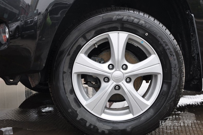 2013款 1.6L 手動5門舒適型