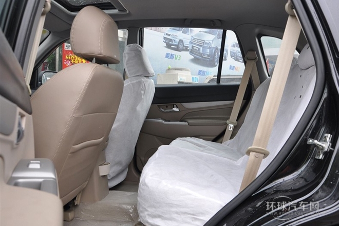 2013款 1.6L 手動5門舒適型