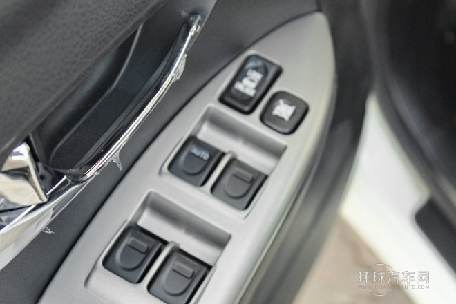 2012款 改款 1.6L 手動舒適型