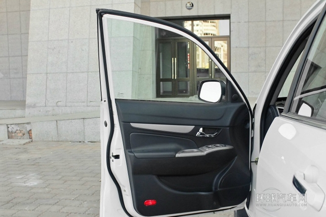 2012款 改款 1.6L 手動舒適型