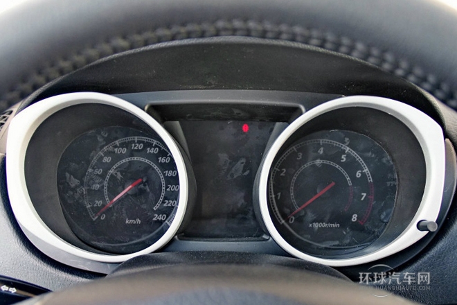 2012款 改款 1.6L 手動(dòng)舒適型