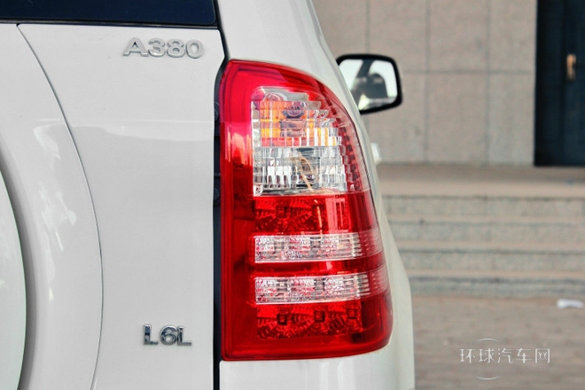 2012款 改款 1.6L 手動(dòng)舒適型