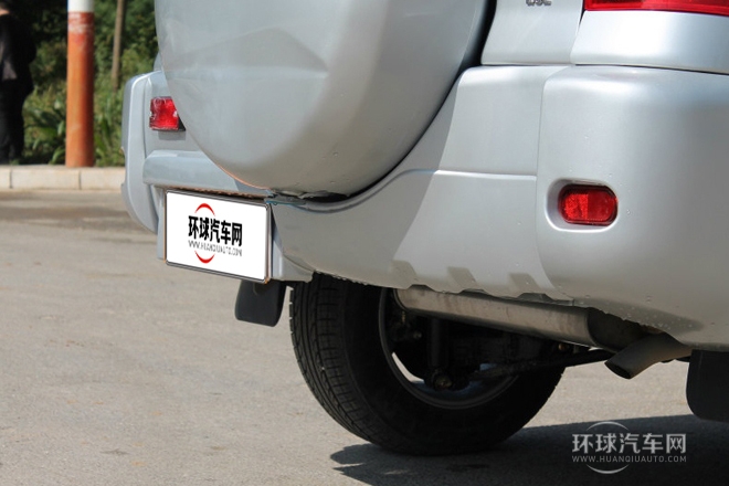 2012款 改款 1.6L 手動標準型