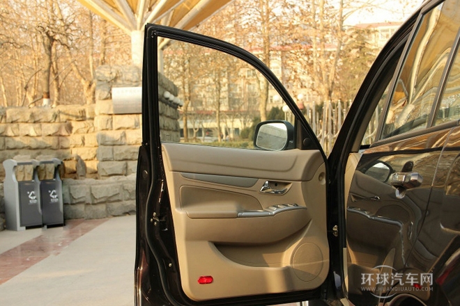 2012款 改款 1.8L 自動豪華型