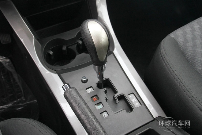 2012款 改款 1.8L 自動標準型