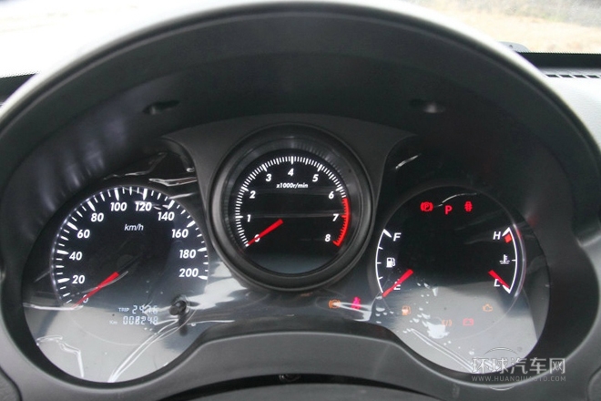 2012款 改款 1.8L 自動(dòng)標(biāo)準(zhǔn)型