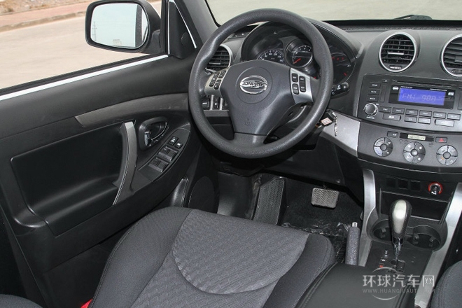 2012款 改款 1.8L 自動標準型