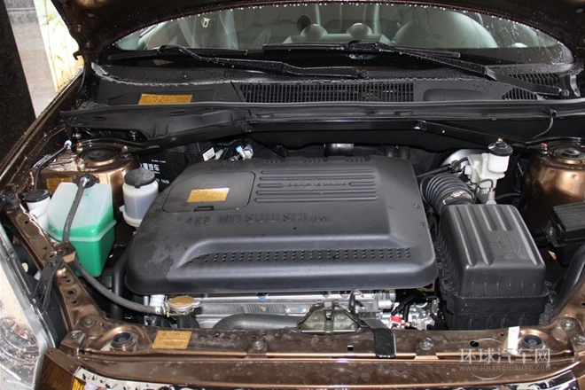 2012款 1.8L 自動豪華型