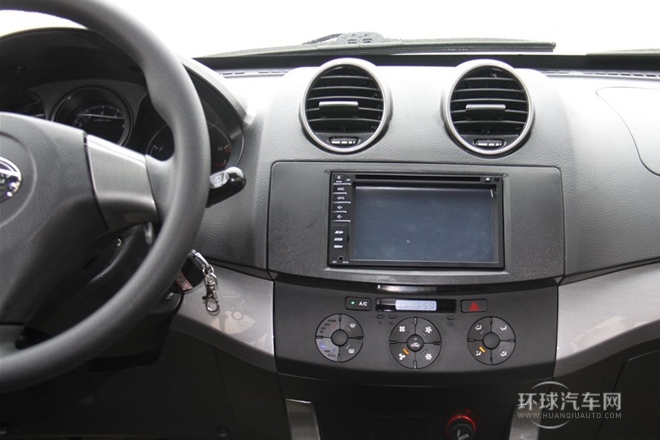 2012款 1.8L 自動(dòng)豪華型