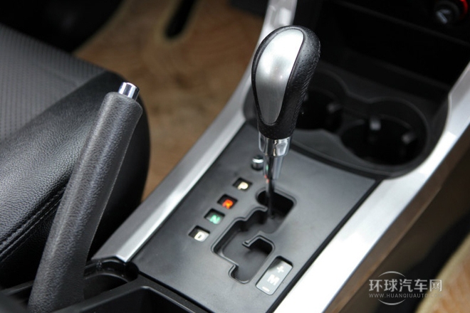 2012款 1.8L 自動舒適型