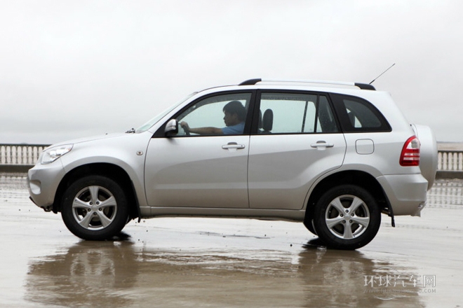 2012款 1.8L 自動舒適型