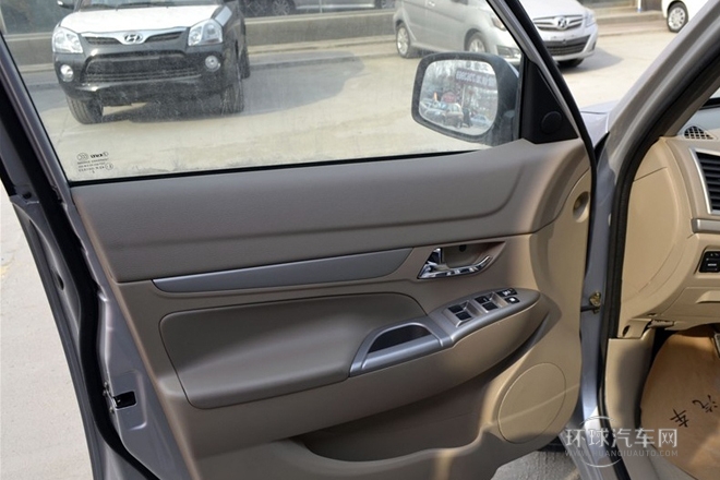 2012款 1.6L 手動(dòng)豪華型