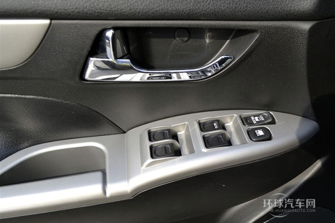 2012款 1.6L 手動(dòng)舒適型