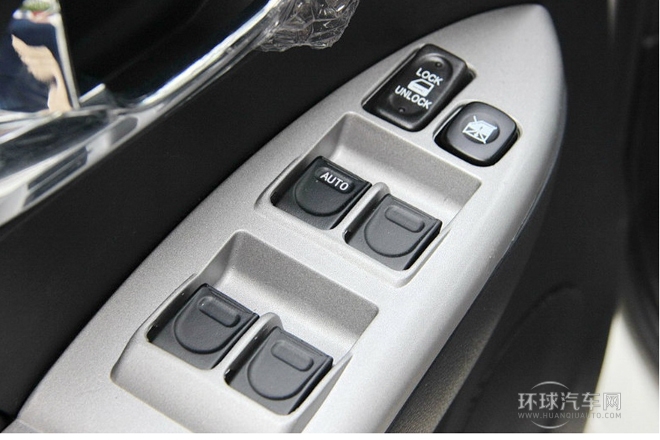 2013款 1.6L 手動精英型