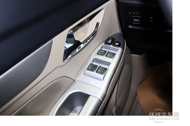 2013款 1.8L 自動標準型