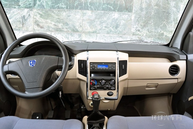 2012款 1.1L舒適型