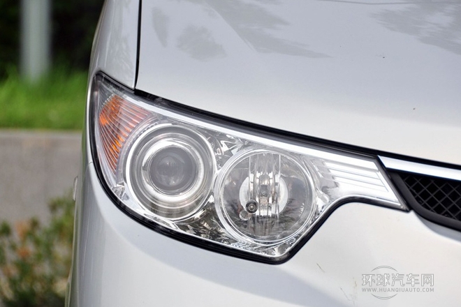 2012款 1.1L舒適型