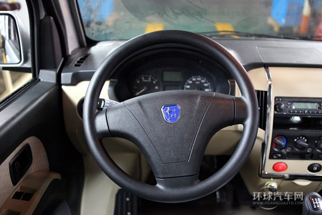 2012款 1.1L基本型