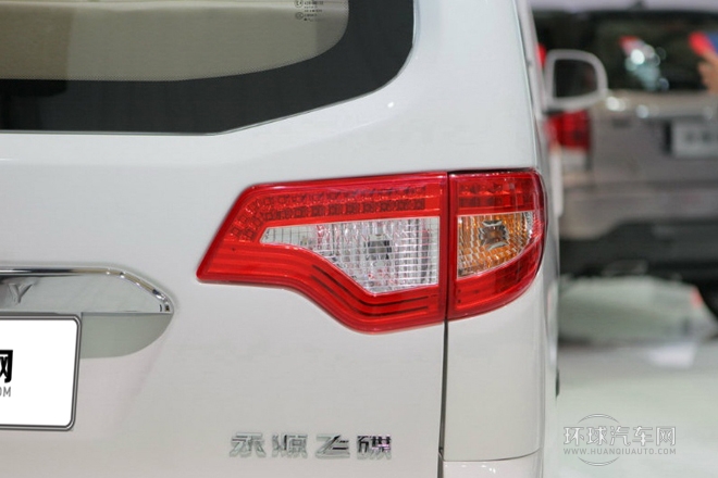 2012款 1.1L基本型