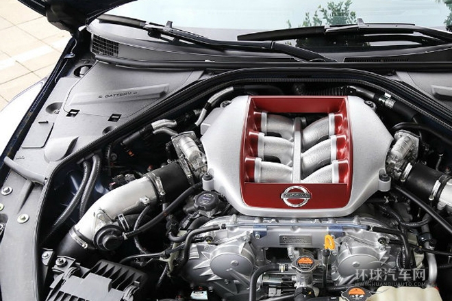 2015款 3.8T 動感酷黑內飾版