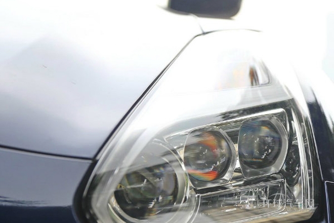 2015款 3.8T 動感酷黑內飾版