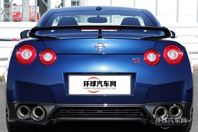 2015款 3.8T 動感酷黑內(nèi)飾版