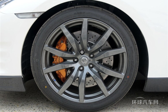 2015款 3.8T 豪華棕紅內飾版