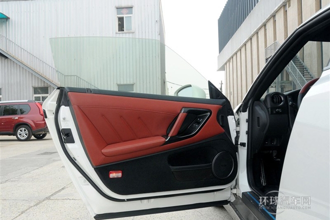 2015款 3.8T 豪華棕紅內飾版