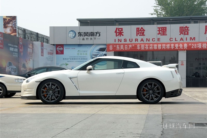 2015款 3.8T 豪華棕紅內飾版