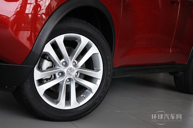 2012款 1.6T 自動(dòng) SV 領(lǐng)先款