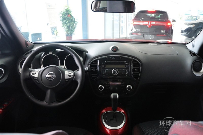 2012款 1.6T 自動 SV 領先款