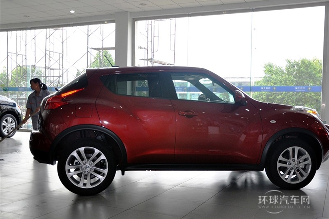 2012款 1.6T 自動 SV 領(lǐng)先款