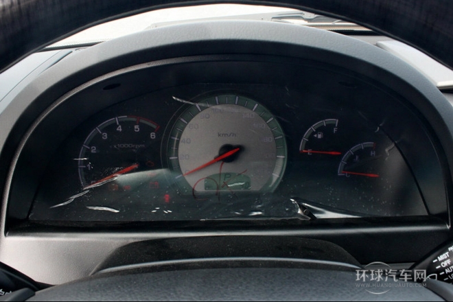 2011款 2.0T 兩驅精英導航版