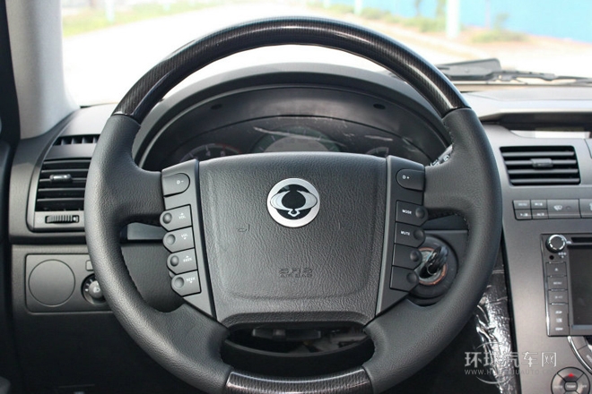 2011款 2.0T 兩驅精英導航版