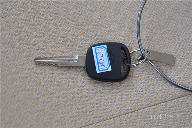 2008款 1.0L基本型標準軸距AF10-06