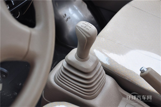 2008款 1.0L基本型標(biāo)準(zhǔn)軸距AF10-06