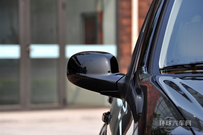 2011款 3.2L 四驅(qū)豪華導(dǎo)航版