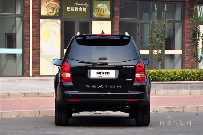 2011款 3.2L 四驅(qū)豪華導(dǎo)航版