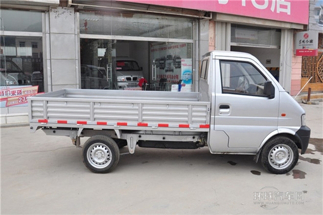 2008款 1.0L基本型標(biāo)準(zhǔn)軸距AF10-06