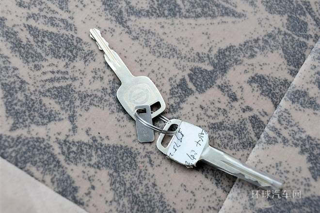 2011款 2.4L汽油四驅(qū)標(biāo)準(zhǔn)型