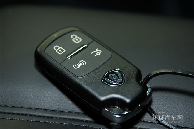 2012款 3.6 CW700L加長(zhǎng)版