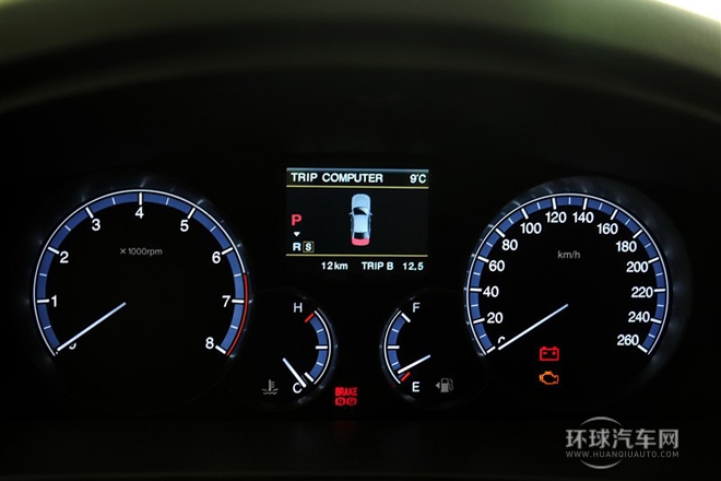 2012款 3.6 CW700L加長版