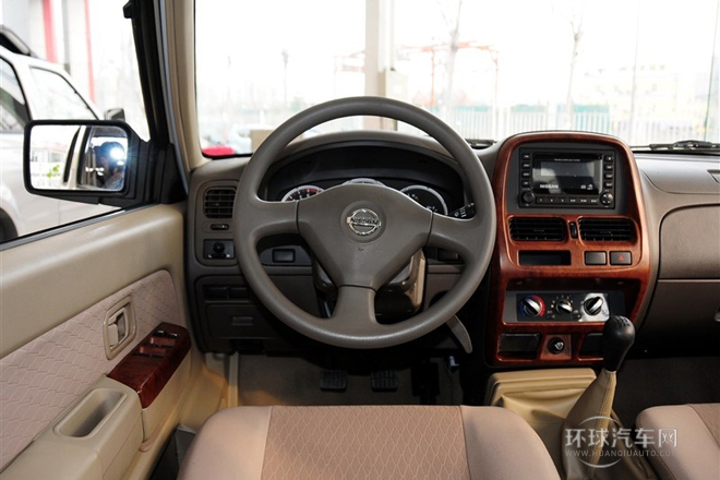 2013款 2.4L汽油兩驅(qū)標(biāo)準(zhǔn)型