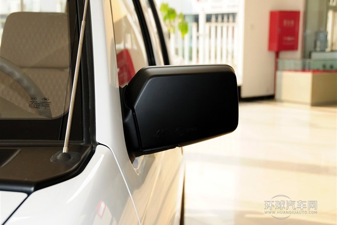 2013款 2.4L汽油兩驅標準型