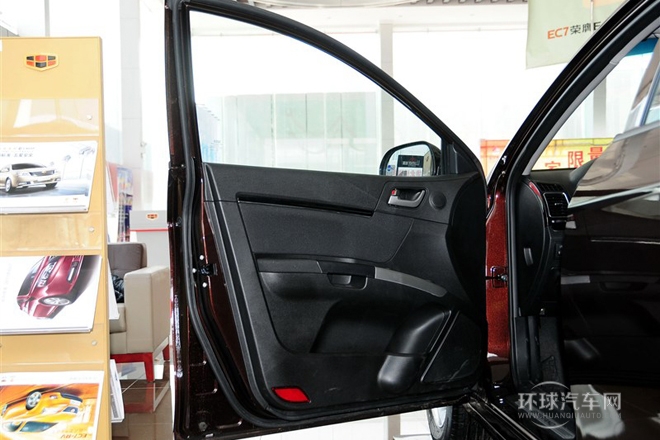 2013款 兩廂 1.5L 手動(dòng)進(jìn)取型