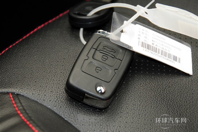 2013款 兩廂 1.5L 手動精英型