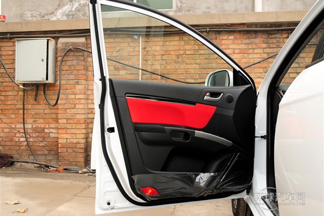 2013款 兩廂 1.5L 手動精英型